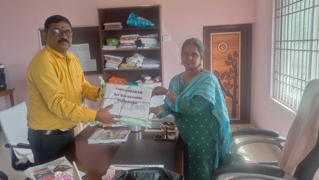 Best NEET Academy in Chidambaram Distributes Model Exam Papers for Students